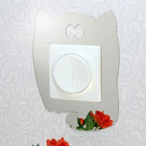 Дзеркальний настінний декор рамка під вимикач №1