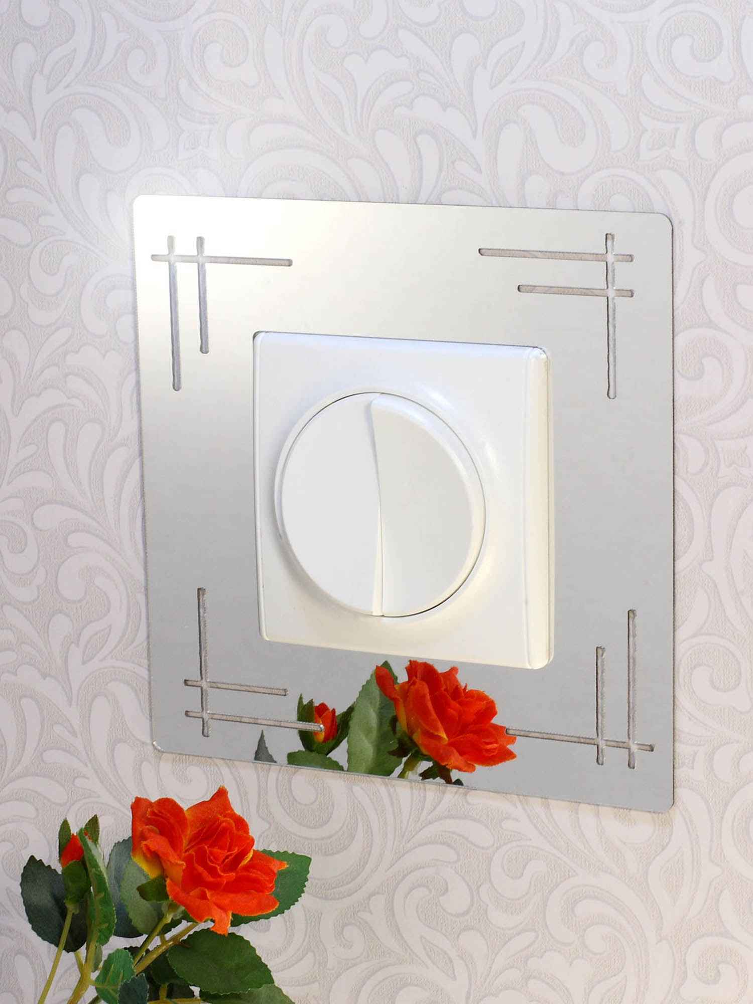 Дзеркальний настінний декор рамка під вимикач №5 Дзеркальний настінний декор рамка під вимикач №5