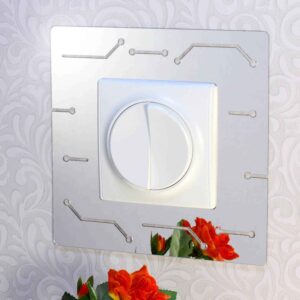 Дзеркальний декор рамка під вимикач №7