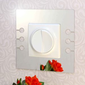 Дзеркальний декор рамка під вимикач №8